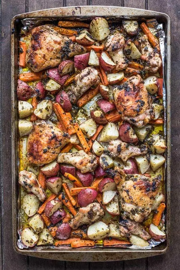 pesto chicken thighs and vegetables