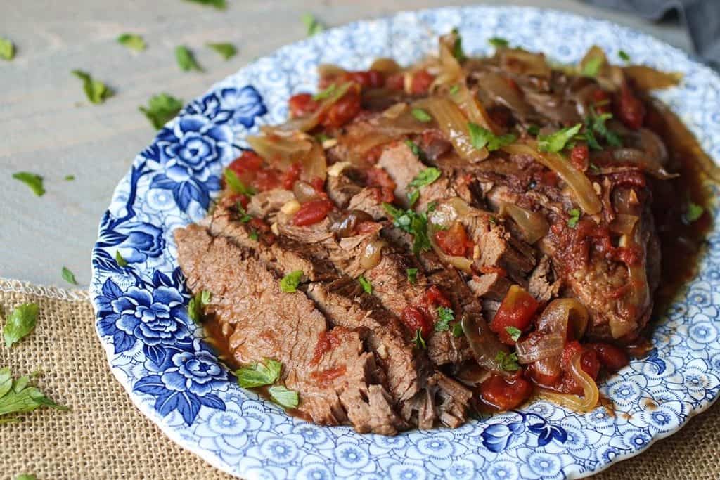 keto slow cooker beef brisket with tomatoes and onions